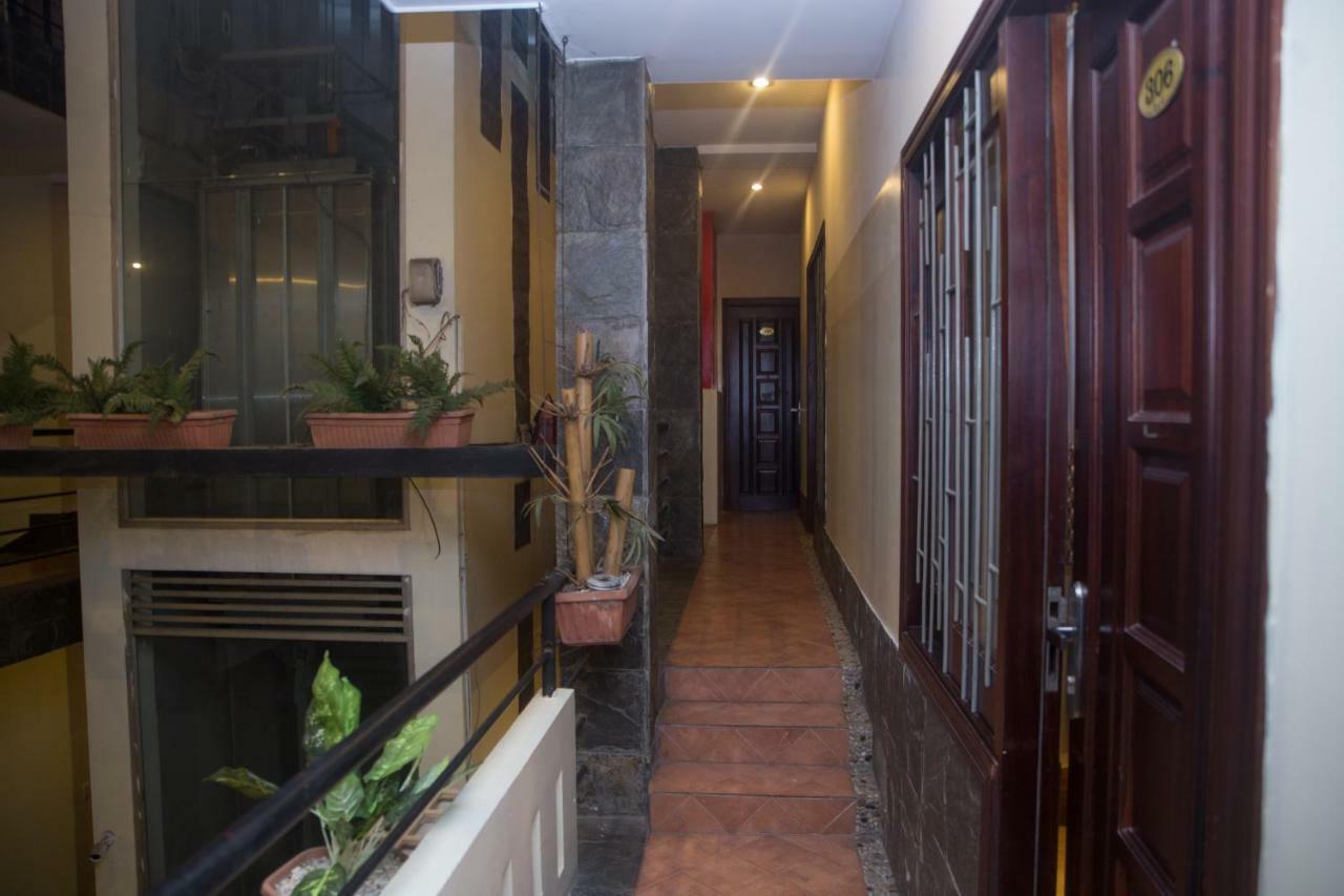 Caroline Hotel Ho Chi Minh-staden Exteriör bild